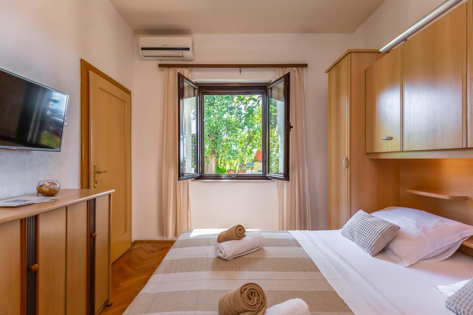 Apartmani Lovrenco คราวาวิซา ภายนอก รูปภาพ