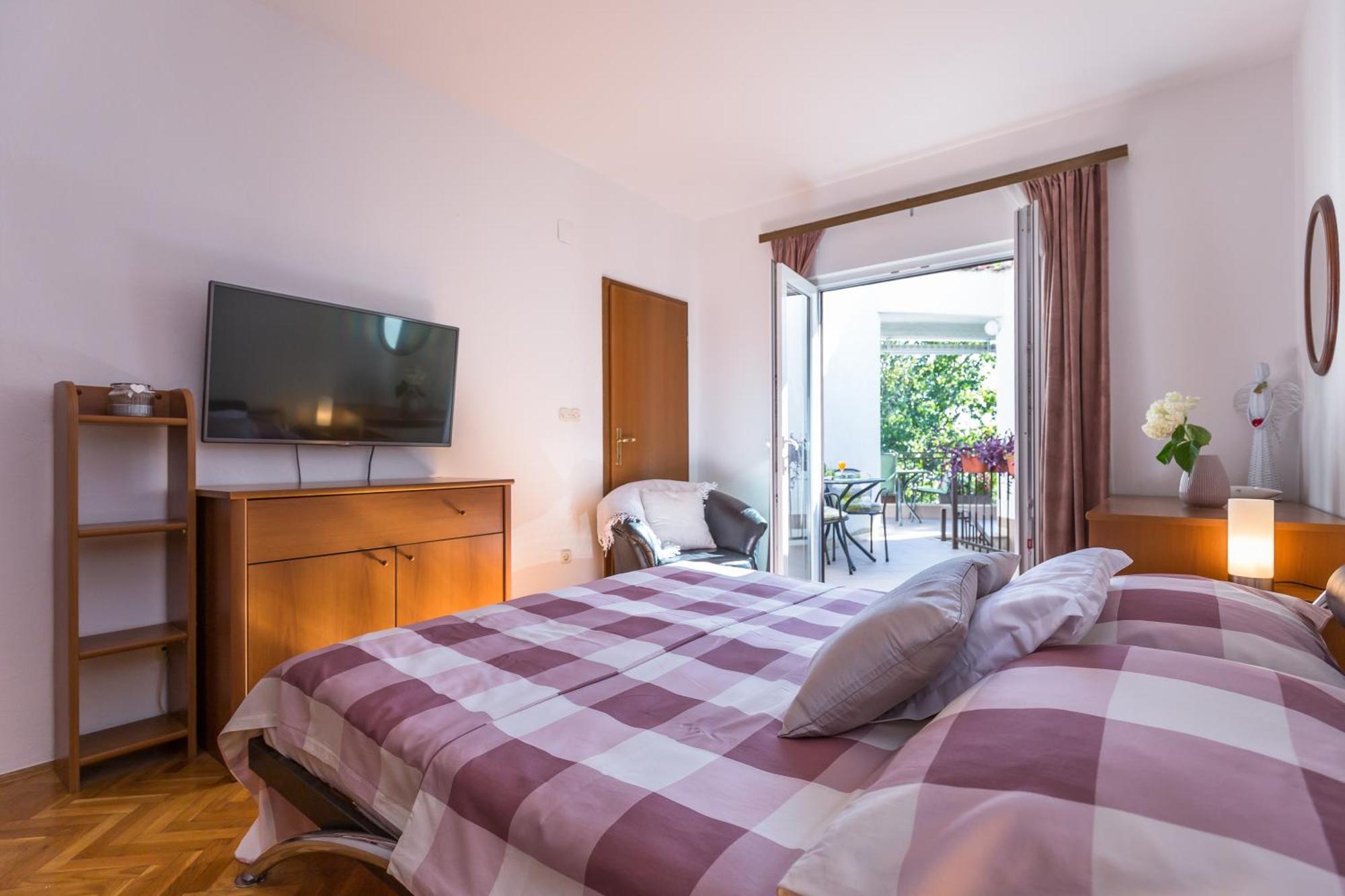 Apartmani Lovrenco คราวาวิซา ภายนอก รูปภาพ